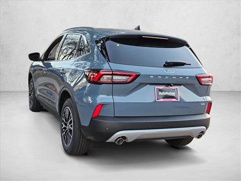 New 2026 Ford Escape SE image 9