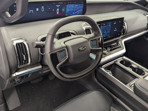 New 2025 Ford Expedition Max Platinum w/ Stealth Appearance Package image 3