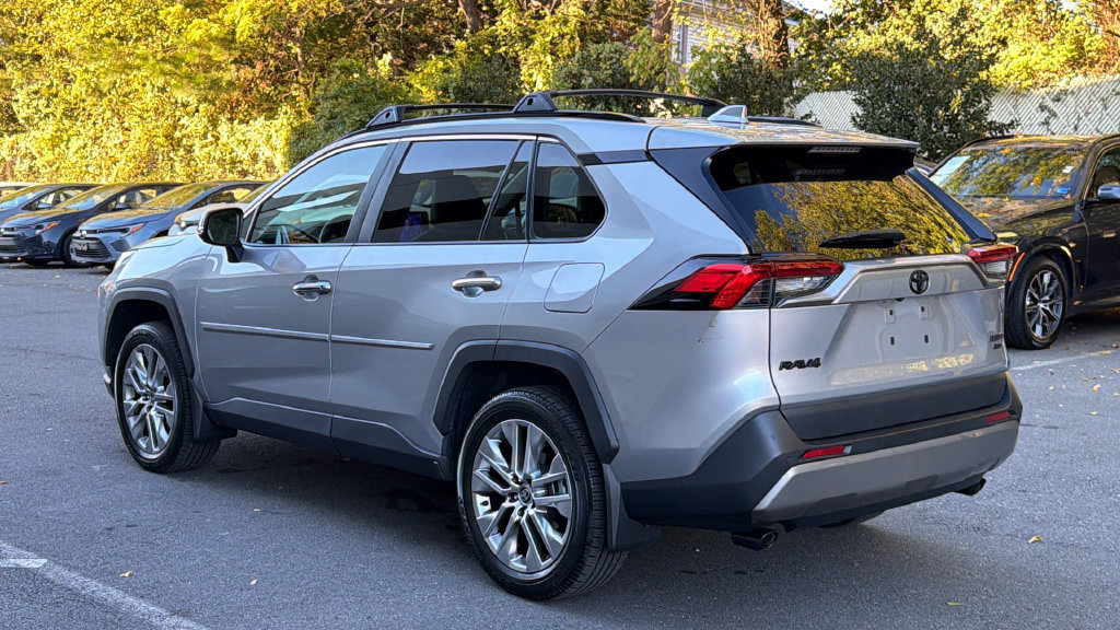 Used 2023 Toyota RAV4 Limited AWD/4WD image 3