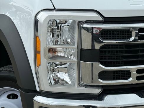 New 2024 Ford F450 XL w/ XL Chrome Package image 3