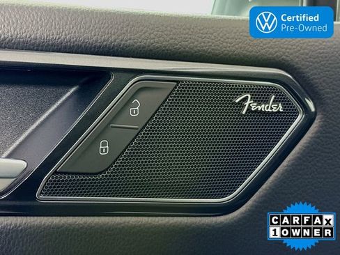Certified 2022 Volkswagen Tiguan SEL R-Line image 19