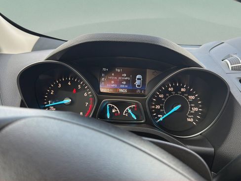 Used 2019 Ford Escape SE AWD/4WD image 14