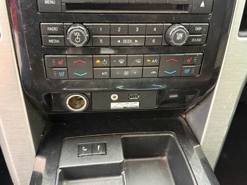 Used 2012 Ford F150 Platinum image 19