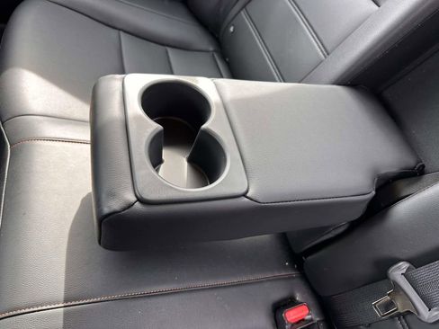 Used 2023 Nissan Sentra SR w/ SR Premium Package FWD image 14