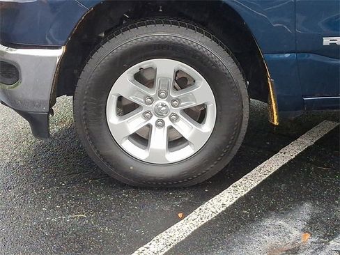 Used 2024 RAM 1500 Laramie image 8