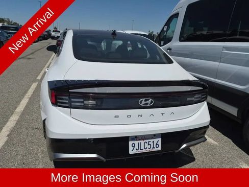 Used 2024 Hyundai Sonata SEL w/ Convenience Package FWD image 4
