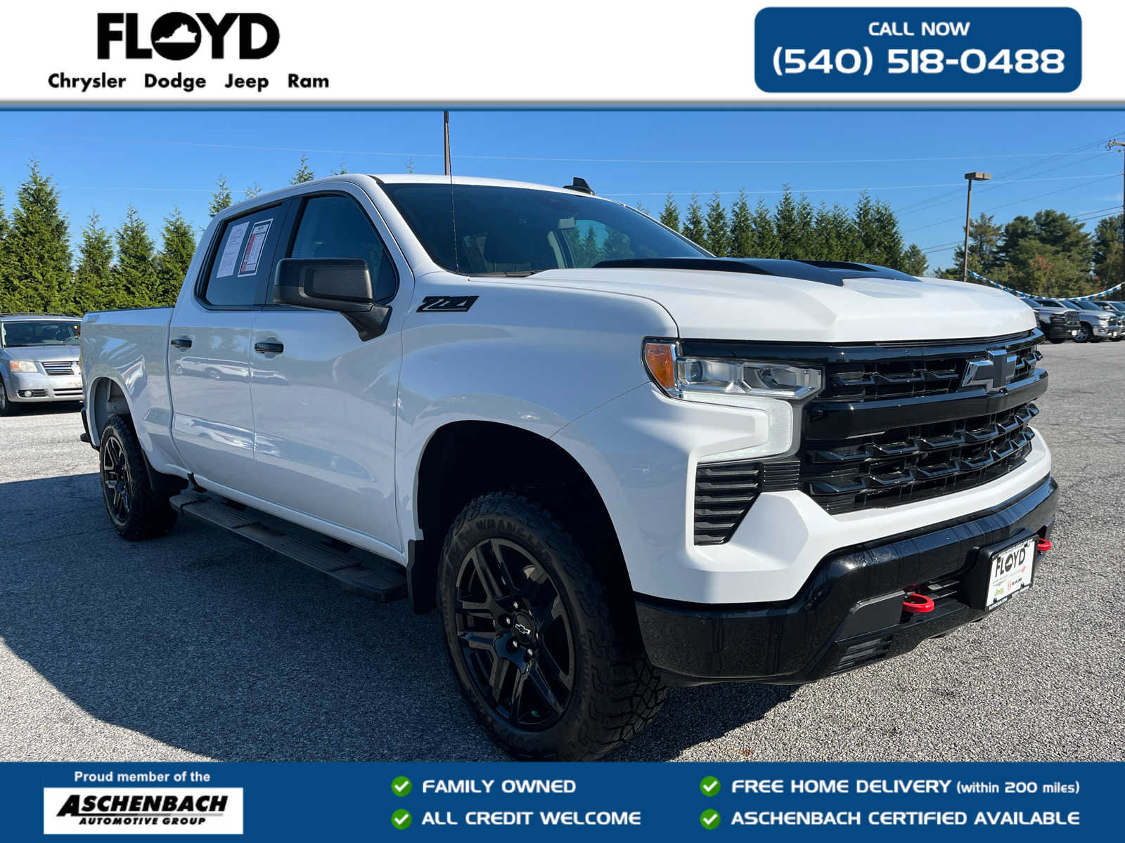 Used 2024 Chevrolet Silverado 1500 LT Trail Boss w/ LPO, Dark Essentials Package AWD/4WD image 1