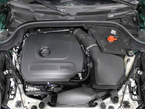 Certified 2025 MINI Cooper S image 21