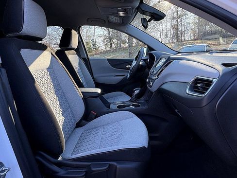 Certified 2024 Chevrolet Equinox LS w/ LS Convenience Package image 13