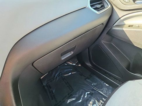 Used 2022 Chevrolet Equinox LS AWD/4WD image 21