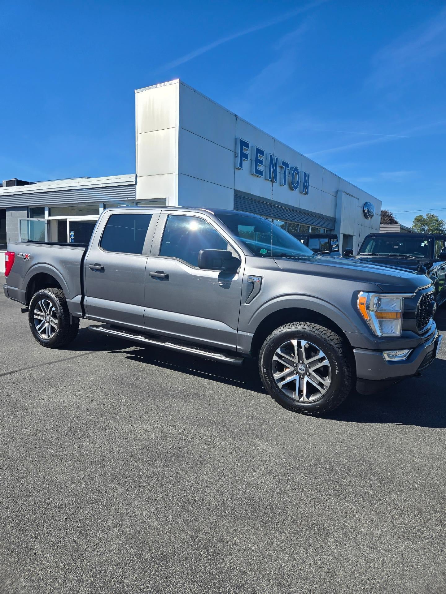 Used 2022 Ford F150 XL w/ STX Appearance Package AWD/4WD image 1