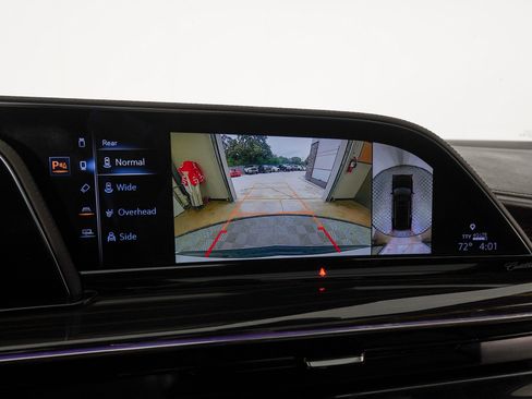 Used 2022 Cadillac Escalade ESV Premium Luxury w/ LPO, Radiant Package image 26