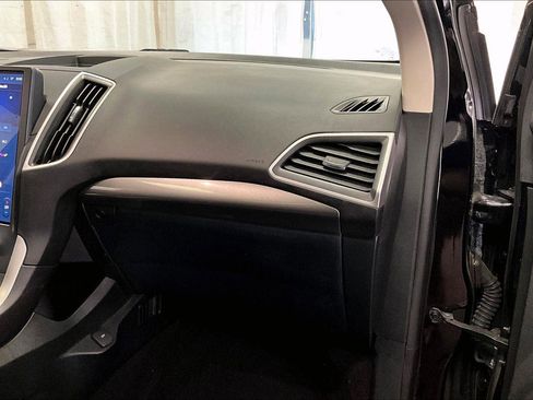 Used 2023 Ford Edge SEL w/ Convenience Package image 15