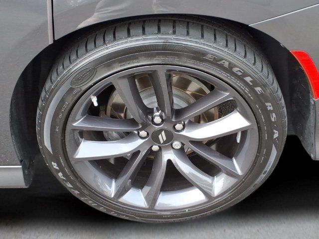 Used 2019 Dodge Charger Scat Pack RWD image 11