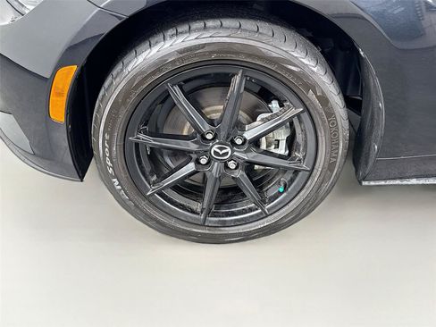 Certified 2024 MAZDA MX-5 Miata Sport RWD image 39