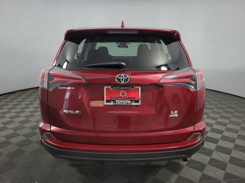 Used 2018 Toyota RAV4 LE w/ All Weather Liner Package AWD/4WD image 7