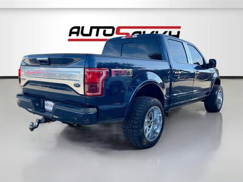 Used 2017 Ford F150 Platinum w/ Equipment Group 701A Luxury image 7