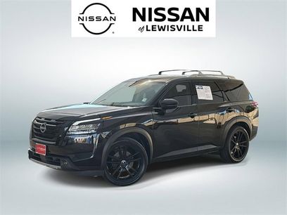 Used 2023 Nissan Pathfinder SL w/ Lighting Package (N92)