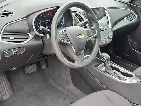 Used 2024 Chevrolet Malibu LT FWD image 10