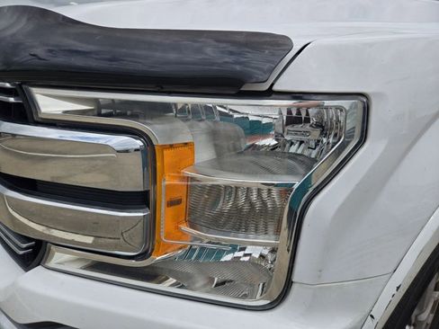 Used 2018 Ford F150 Lariat image 9