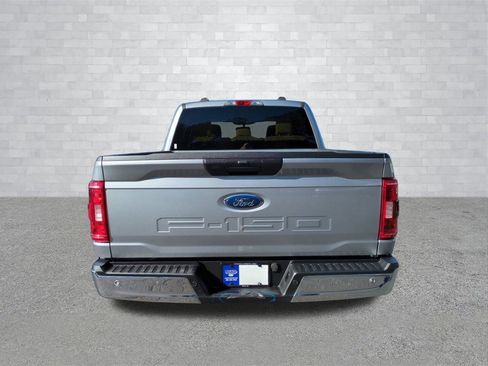 Used 2023 Ford F150 XLT image 5