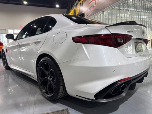 Used 2017 Alfa Romeo Giulia Quadrifoglio image 51