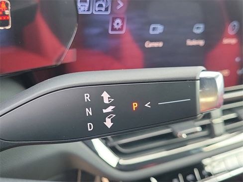 New 2026 Chevrolet Equinox EV RS image 17