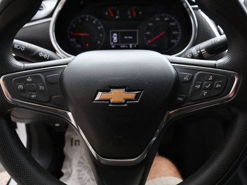 Used 2020 Chevrolet Malibu LT FWD image 36