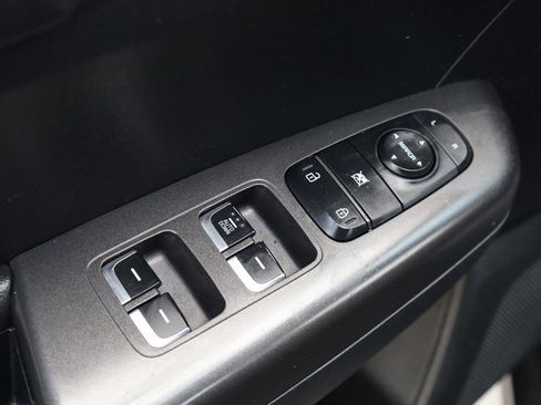 Used 2022 Kia Sportage LX image 35