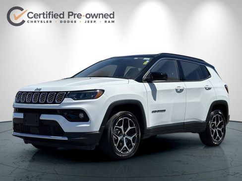 Used 2025 Jeep Compass Limited AWD/4WD image 8