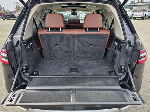 Used 2026 BMW X7 xDrive40i image 25