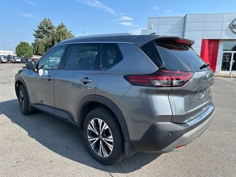 Used 2021 Nissan Rogue SV w/ Premium Package AWD/4WD image 3