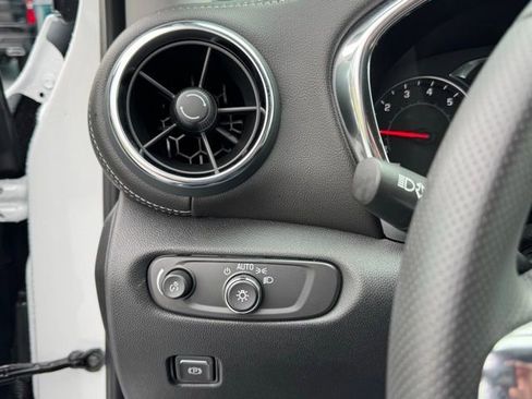 New 2025 Chevrolet Blazer LT w/ Redline Edition image 34