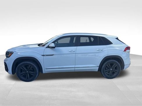 Used 2021 Volkswagen Atlas Cross Sport SE w/ V6 Towing Package FWD image 4