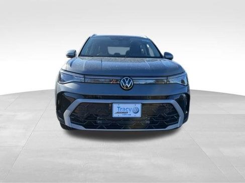 New 2026 Volkswagen Taos SEL AWD/4WD image 2