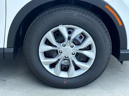Used 2026 Honda CR-V LX image 11