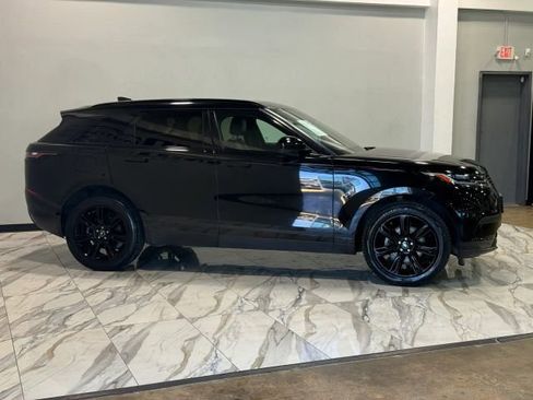 Used 2020 Land Rover Range Rover Velar S image 5