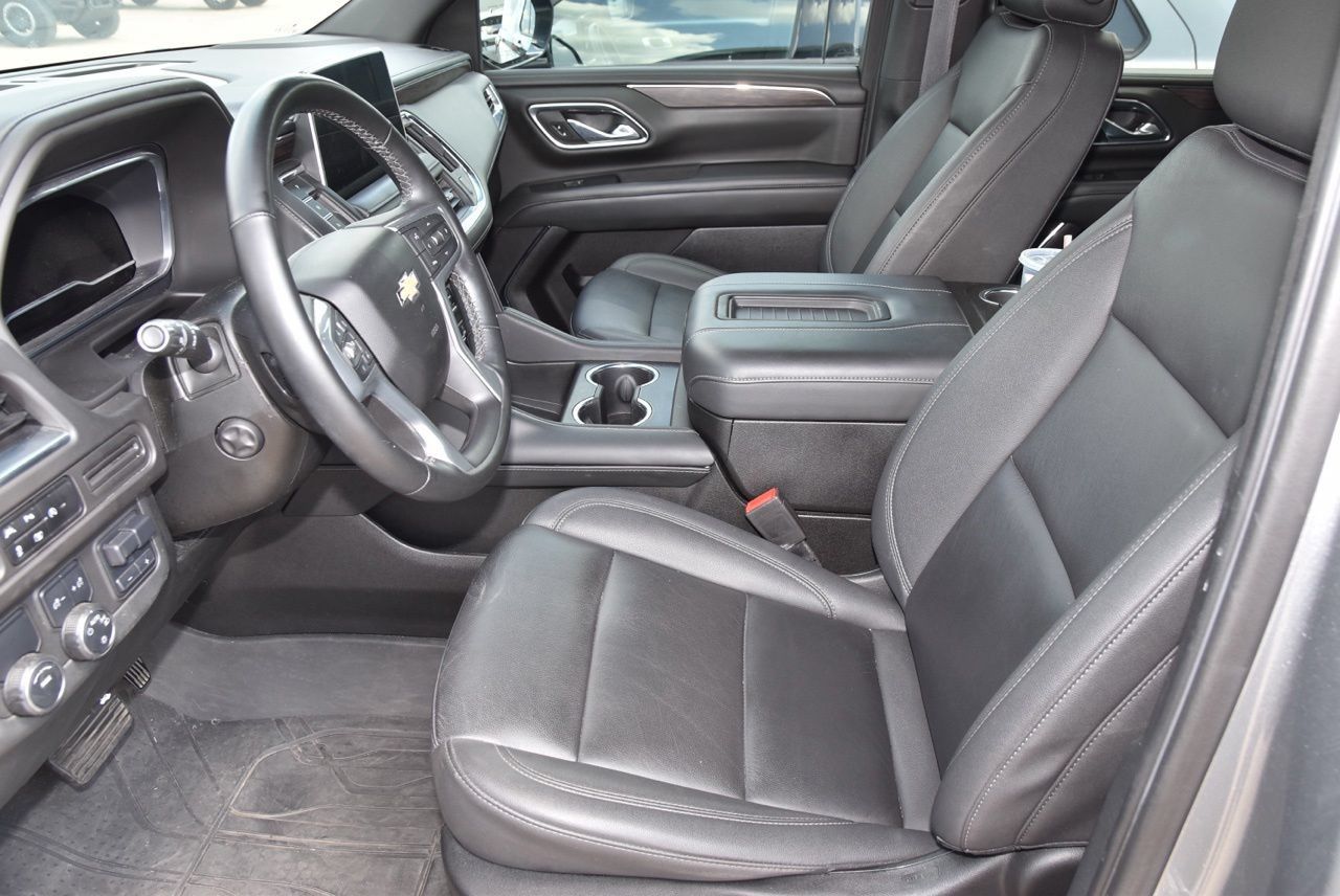 Used 2023 Chevrolet Tahoe LT w/ LT Signature Package RWD image 10