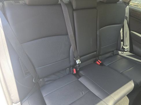 Used 2018 Subaru Outback 2.5i Limited AWD/4WD image 20