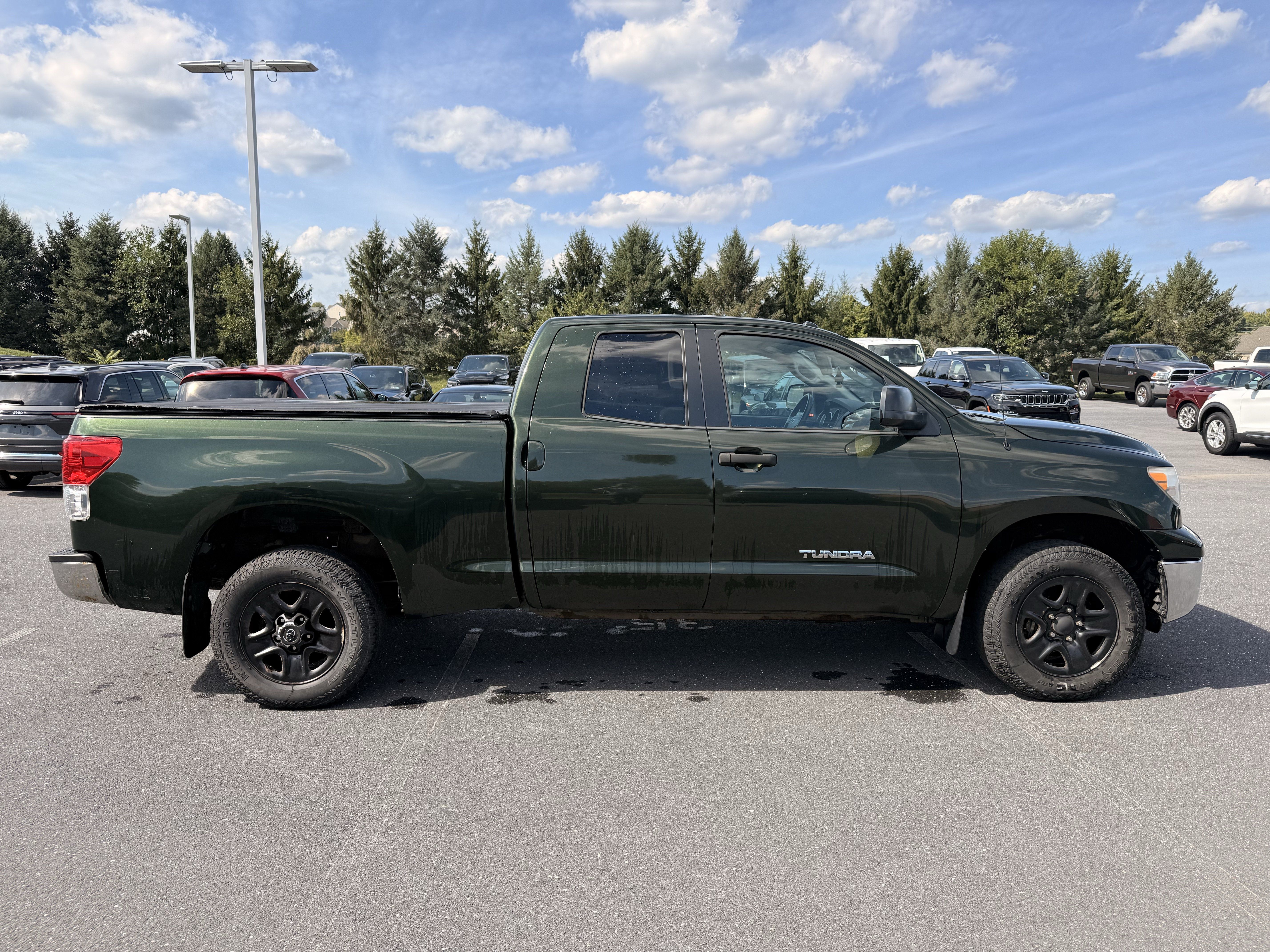 Used 2012 Toyota Tundra 4x4 Double Cab w/ Tow Pkg image 16