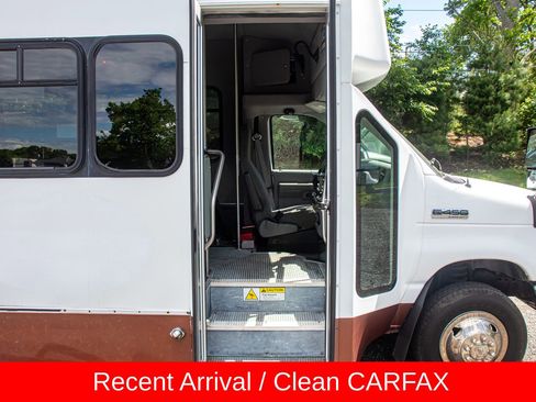 Used 2014 Ford E-450 and Econoline 450 Super Duty w/ Shuttle Bus Prep Package RWD image 13