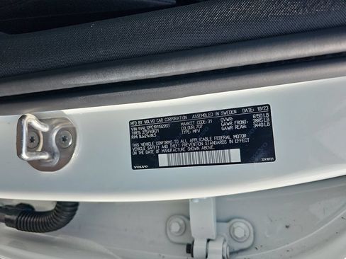 Used 2024 Volvo XC90 B5 Plus w/ Protection Package Premier AWD/4WD image 33