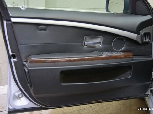 Used 2008 BMW 750Li RWD image 7