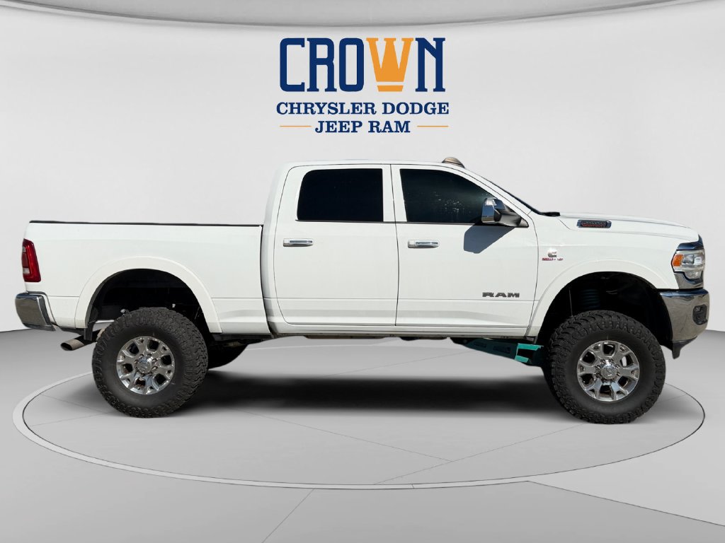 Used 2022 RAM 2500 Laramie AWD/4WD image 2
