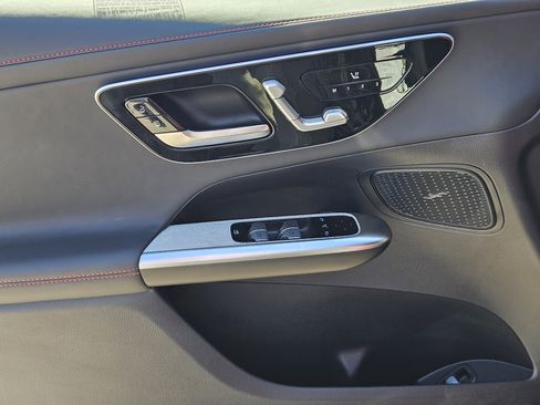 Used 2025 Mercedes-Benz GLC 43 AMG GLC 43 AMG image 24