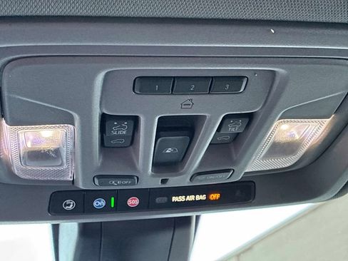 Used 2021 GMC Sierra 3500 Denali w/ Denali Black Diamond Edition image 37