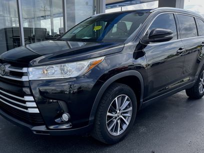 Used 2019 Toyota Highlander XLE