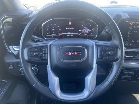 Used 2024 GMC Sierra 1500 SLT AWD/4WD image 11