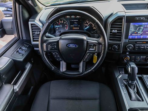 Used 2020 Ford F150 XLT w/ Equipment Group 302A Luxury AWD/4WD image 16