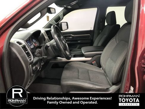 Used 2019 RAM 1500 Big Horn AWD/4WD image 12
